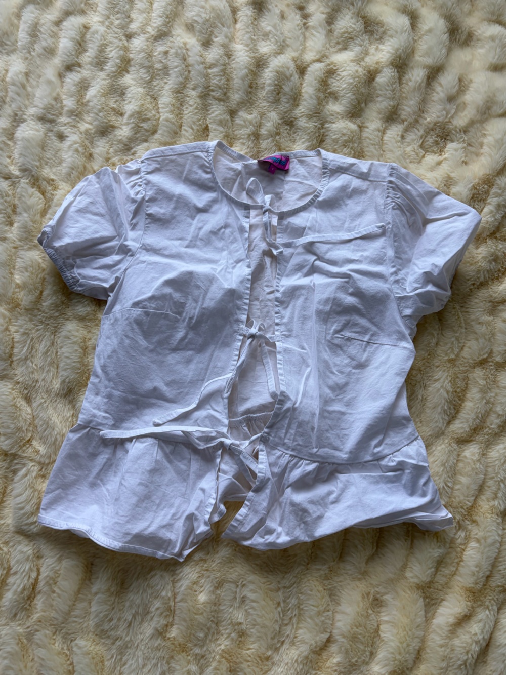 White edikted tie top